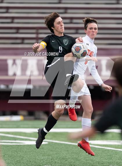 Thumbnail 2 in Lutheran South Academy vs TMI-Episcopal (TAPPS Division II State semifinals) photogallery.