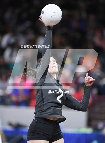 Thumbnail 2 in D'Evelyn vs. Ponderosa (CHSAA 4A Pool 3 Playoff) photogallery.