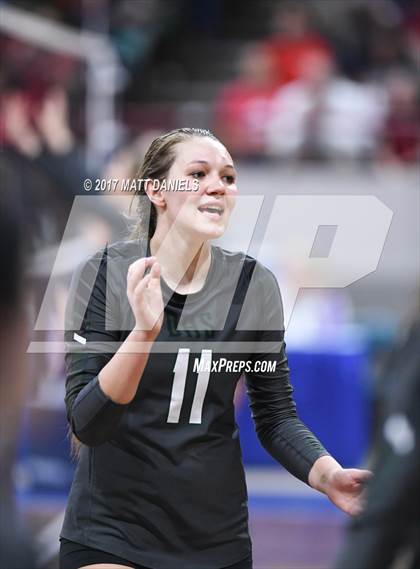 Thumbnail 3 in D'Evelyn vs. Ponderosa (CHSAA 4A Pool 3 Playoff) photogallery.
