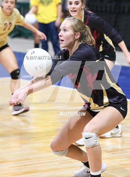 Thumbnail 1 in D'Evelyn vs. Ponderosa (CHSAA 4A Pool 3 Playoff) photogallery.