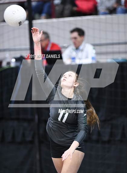 Thumbnail 2 in D'Evelyn vs. Ponderosa (CHSAA 4A Pool 3 Playoff) photogallery.