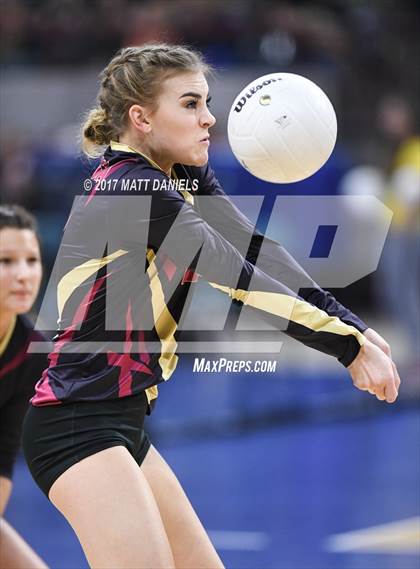 Thumbnail 3 in D'Evelyn vs. Ponderosa (CHSAA 4A Pool 3 Playoff) photogallery.