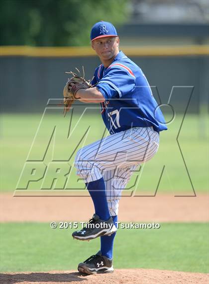 Thumbnail 1 in Reno @ Savanna  photogallery.