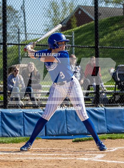 Thumbnail 2 in Newport Central Catholic @ Highlands photogallery.