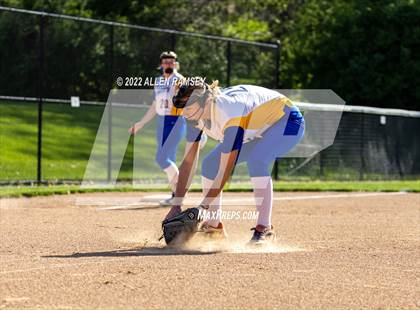 Thumbnail 2 in Newport Central Catholic @ Highlands photogallery.