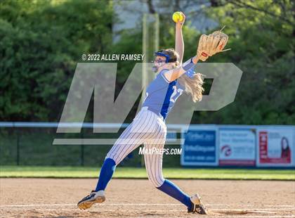 Thumbnail 3 in Newport Central Catholic @ Highlands photogallery.
