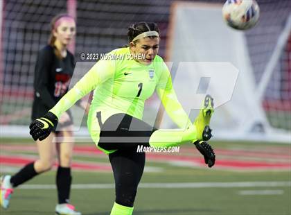 Thumbnail 2 in Grayslake Central @ Mundelein photogallery.