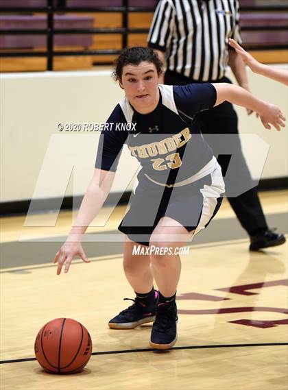 Thumbnail 2 in Desert Vista vs Hamilton (AIA 6A Round 1 Playoff) photogallery.