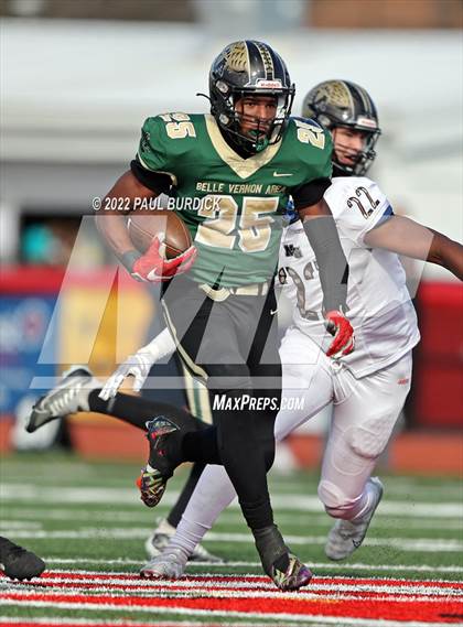 Thumbnail 2 in Belle Vernon vs. Neumann-Goretti (PIAA 3A Final) photogallery.