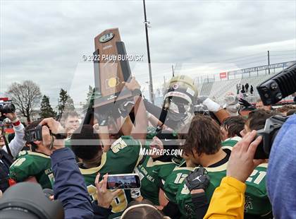 Thumbnail 2 in Belle Vernon vs. Neumann-Goretti (PIAA 3A Final) photogallery.