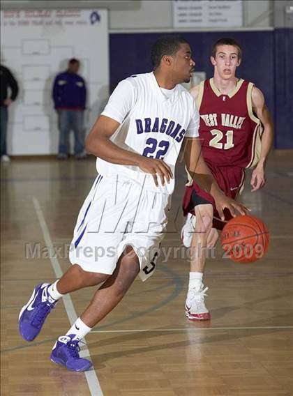 Thumbnail 3 in West Valley @ Sacramento (CIF NorCal D3 Playoffs) photogallery.
