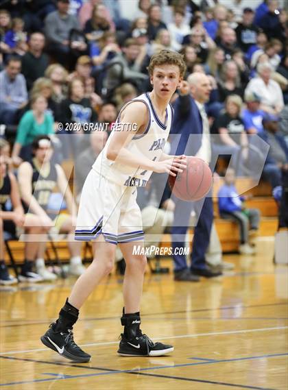 Thumbnail 1 in McCluer vs. Grundy (VHSL Class 1 First Round Playoff) photogallery.
