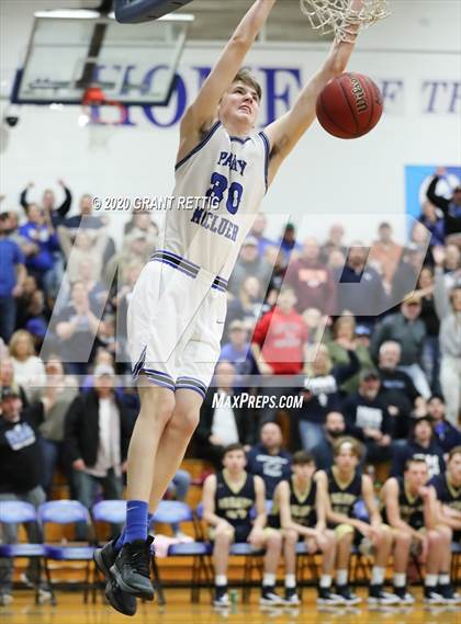 Thumbnail 2 in McCluer vs. Grundy (VHSL Class 1 First Round Playoff) photogallery.