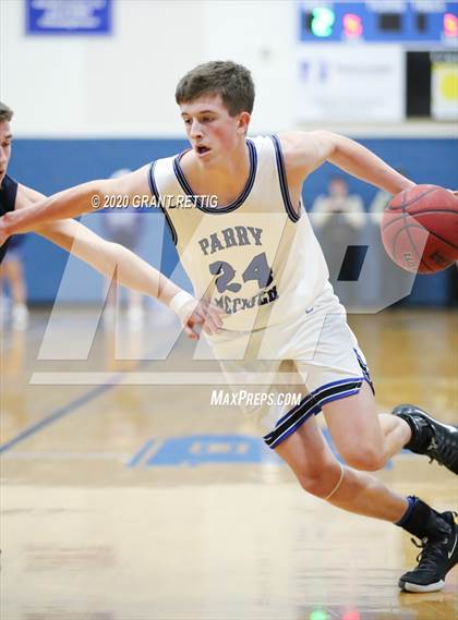 Thumbnail 1 in McCluer vs. Grundy (VHSL Class 1 First Round Playoff) photogallery.