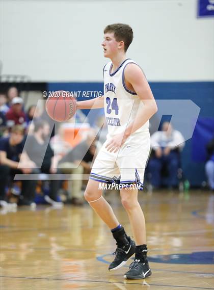 Thumbnail 3 in McCluer vs. Grundy (VHSL Class 1 First Round Playoff) photogallery.