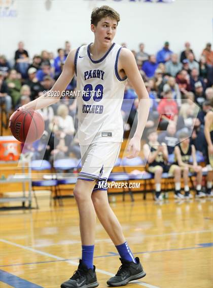 Thumbnail 1 in McCluer vs. Grundy (VHSL Class 1 First Round Playoff) photogallery.