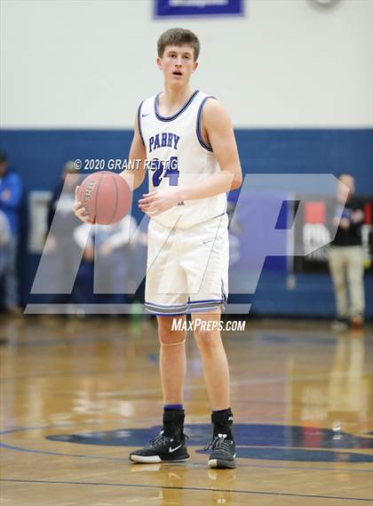 Thumbnail 2 in McCluer vs. Grundy (VHSL Class 1 First Round Playoff) photogallery.