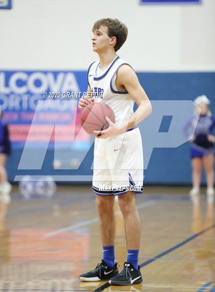 Thumbnail 2 in McCluer vs. Grundy (VHSL Class 1 First Round Playoff) photogallery.