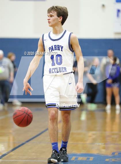 Thumbnail 3 in McCluer vs. Grundy (VHSL Class 1 First Round Playoff) photogallery.