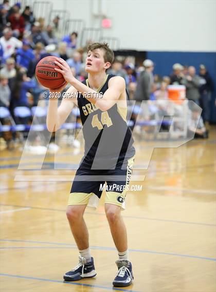 Thumbnail 2 in McCluer vs. Grundy (VHSL Class 1 First Round Playoff) photogallery.