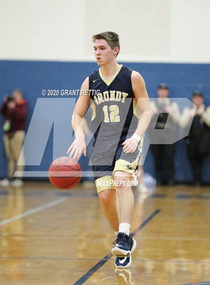Thumbnail 3 in McCluer vs. Grundy (VHSL Class 1 First Round Playoff) photogallery.