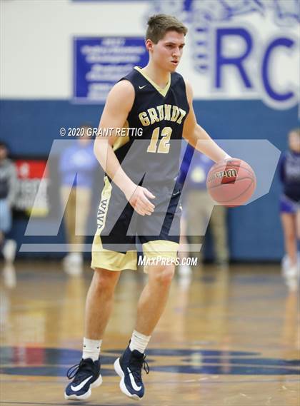 Thumbnail 3 in McCluer vs. Grundy (VHSL Class 1 First Round Playoff) photogallery.