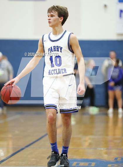 Thumbnail 2 in McCluer vs. Grundy (VHSL Class 1 First Round Playoff) photogallery.