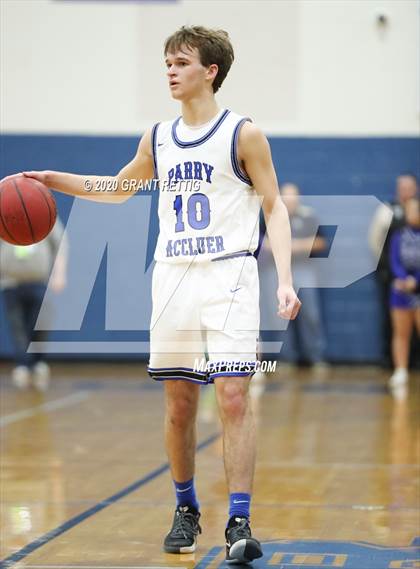 Thumbnail 2 in McCluer vs. Grundy (VHSL Class 1 First Round Playoff) photogallery.