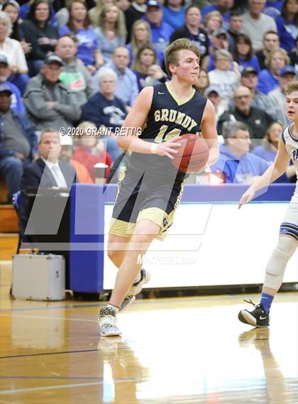 Thumbnail 1 in McCluer vs. Grundy (VHSL Class 1 First Round Playoff) photogallery.