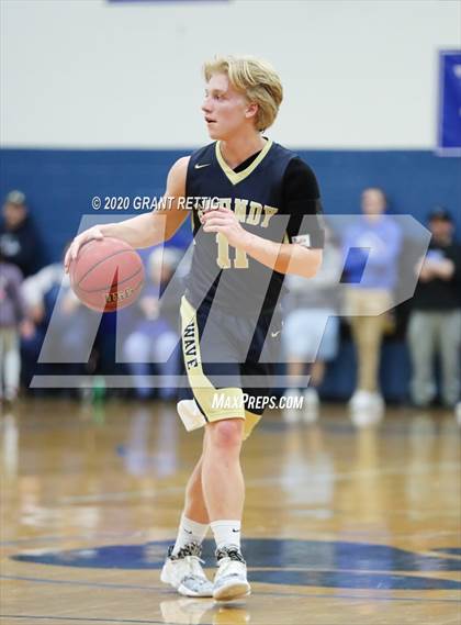 Thumbnail 1 in McCluer vs. Grundy (VHSL Class 1 First Round Playoff) photogallery.