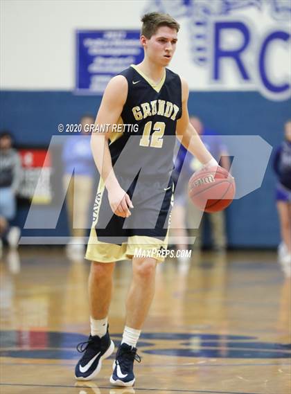 Thumbnail 2 in McCluer vs. Grundy (VHSL Class 1 First Round Playoff) photogallery.