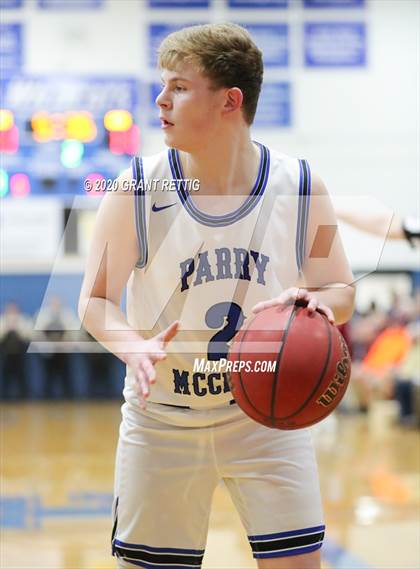 Thumbnail 2 in McCluer vs. Grundy (VHSL Class 1 First Round Playoff) photogallery.