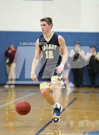 Thumbnail 1 in McCluer vs. Grundy (VHSL Class 1 First Round Playoff) photogallery.
