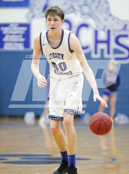 Thumbnail 3 in McCluer vs. Grundy (VHSL Class 1 First Round Playoff) photogallery.