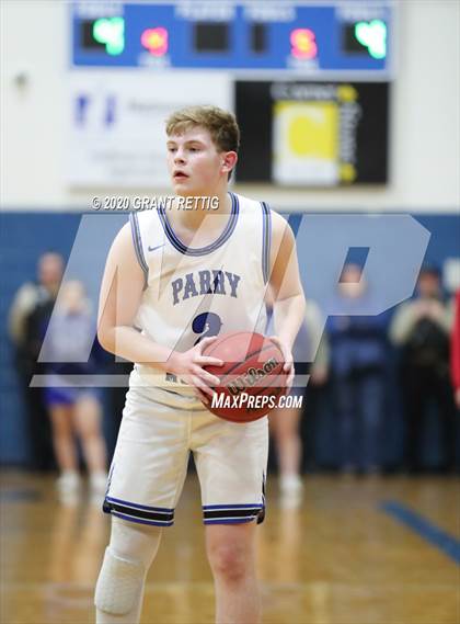 Thumbnail 1 in McCluer vs. Grundy (VHSL Class 1 First Round Playoff) photogallery.
