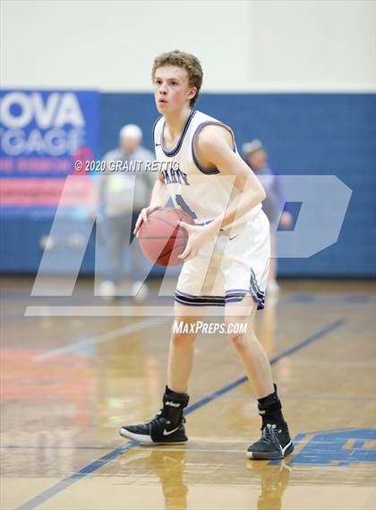 Thumbnail 3 in McCluer vs. Grundy (VHSL Class 1 First Round Playoff) photogallery.
