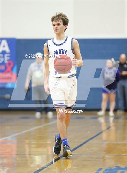 Thumbnail 1 in McCluer vs. Grundy (VHSL Class 1 First Round Playoff) photogallery.