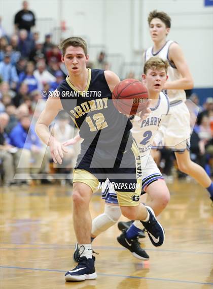 Thumbnail 2 in McCluer vs. Grundy (VHSL Class 1 First Round Playoff) photogallery.