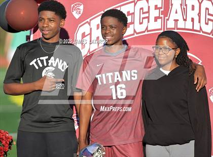 Thumbnail 1 in Rush Henrietta @ Greece Arcadia photogallery.