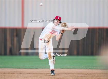 Thumbnail 3 in North Webster vs Brusly (LHSAA 3A Bi-District Playoff) photogallery.