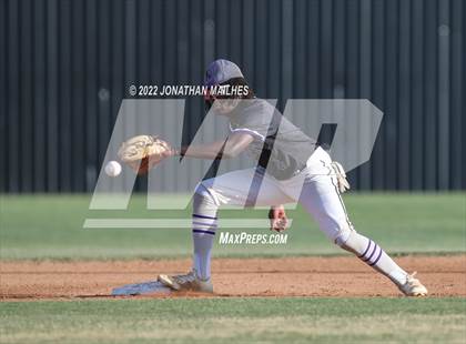 Thumbnail 3 in North Webster vs Brusly (LHSAA 3A Bi-District Playoff) photogallery.