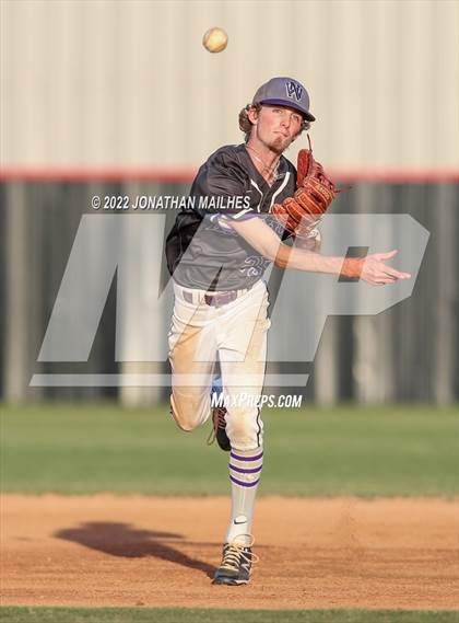 Thumbnail 3 in North Webster vs Brusly (LHSAA 3A Bi-District Playoff) photogallery.