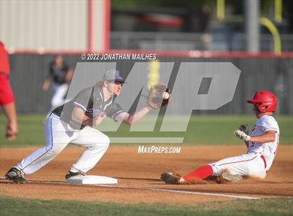 Thumbnail 3 in North Webster vs Brusly (LHSAA 3A Bi-District Playoff) photogallery.