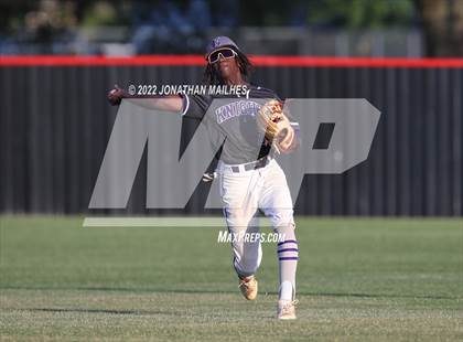 Thumbnail 2 in North Webster vs Brusly (LHSAA 3A Bi-District Playoff) photogallery.