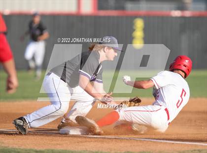 Thumbnail 2 in North Webster vs Brusly (LHSAA 3A Bi-District Playoff) photogallery.