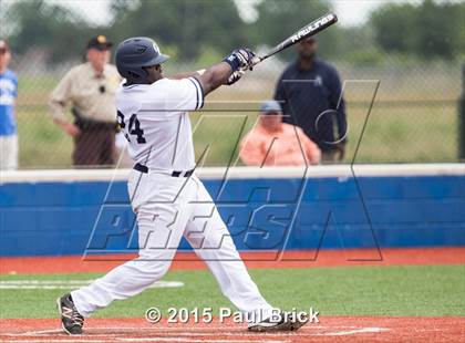 Thumbnail 1 in Lake Travis @ College Park (UIL 6A Regional Quarterfinal) photogallery.
