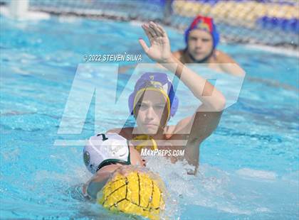Thumbnail 2 in Coronado vs. Grossmont (16th Annual Draz Classic) photogallery.