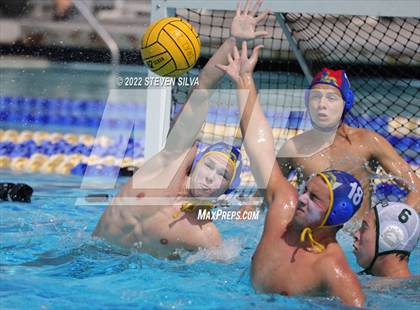 Thumbnail 3 in Coronado vs. Grossmont (16th Annual Draz Classic) photogallery.