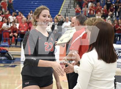 Thumbnail 2 in Mater Dei vs. Marymount (CIF-SS D1 Final) photogallery.