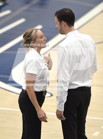 Thumbnail 2 in Mater Dei vs. Marymount (CIF-SS D1 Final) photogallery.